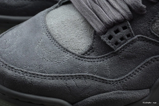 Jordan 4 930155-003 Cool x KAWS Air Grey 0814